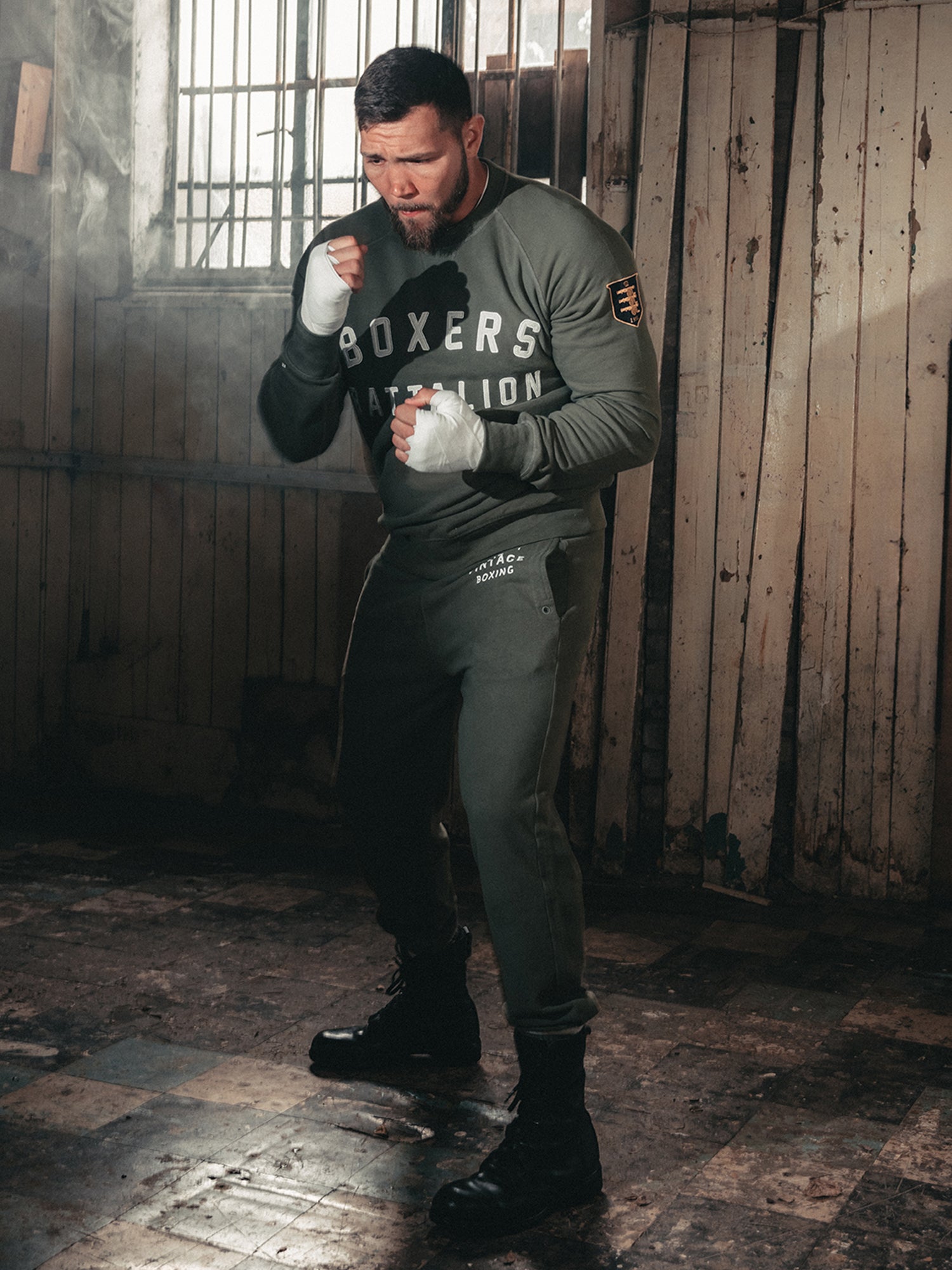 BOXERS BATTALION APPLIQUÉ TRACKSUIT - KHAKI